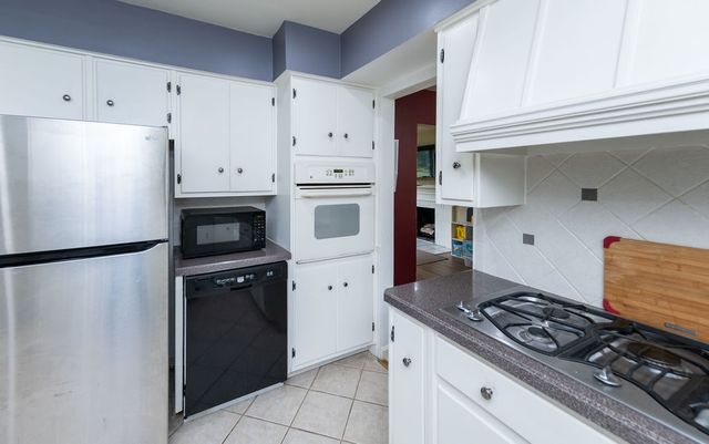 142 Emmet Dr, Chippewa Twp, PA 15010