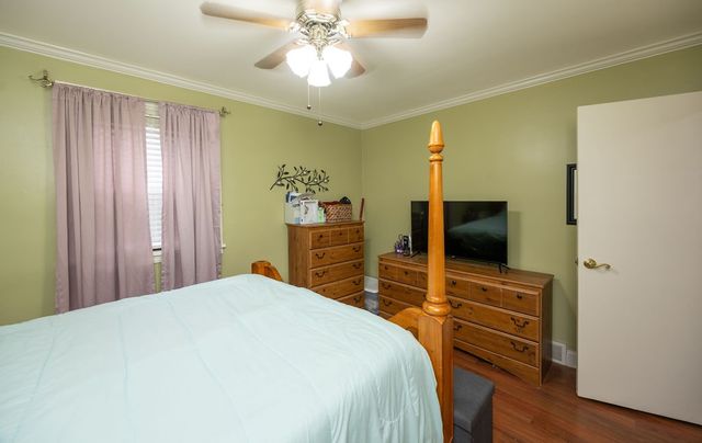 142 Emmet Dr, Chippewa Twp, PA 15010
