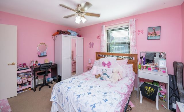 142 Emmet Dr, Chippewa Twp, PA 15010
