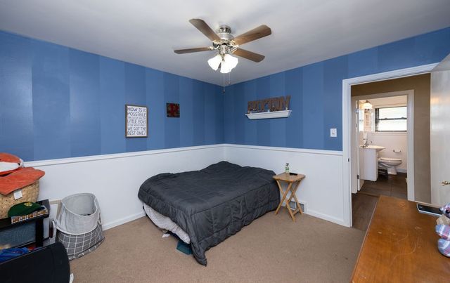 142 Emmet Dr, Chippewa Twp, PA 15010