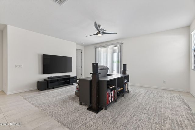 2040 N 210TH Avenue, Buckeye, AZ 85396