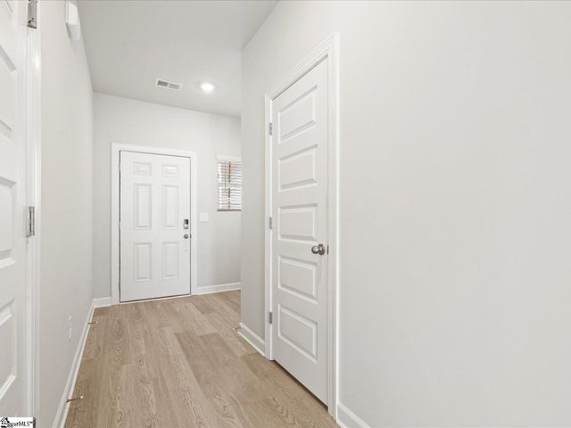 308 Hampton George Court, Greer, SC 29651