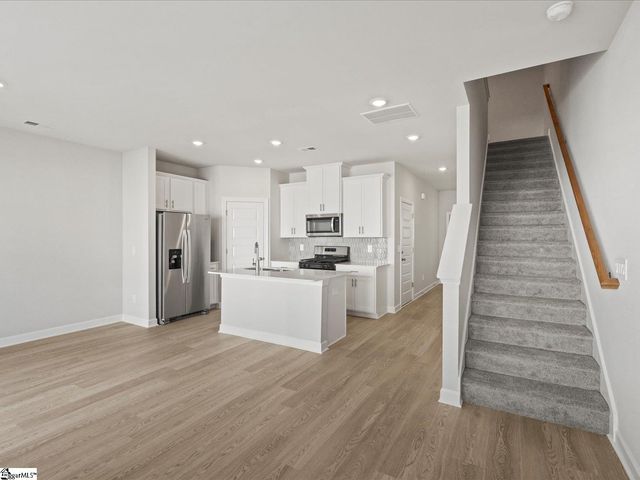 308 Hampton George Court, Greer, SC 29651