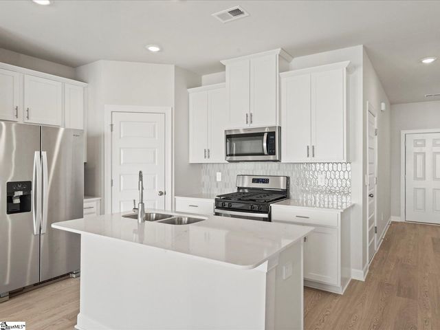 308 Hampton George Court, Greer, SC 29651