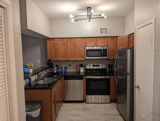 2626 Holly Hall Street 1201, Houston, TX 77054
