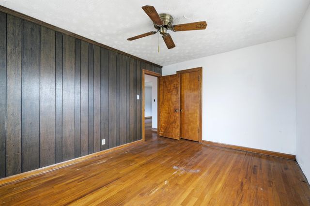 1125 W Main Street, Milton, WV 25541