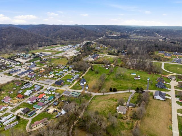 1125 W Main Street, Milton, WV 25541