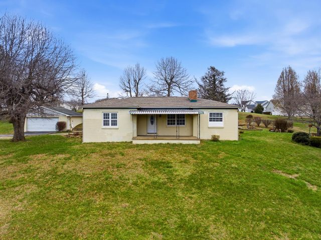 1125 W Main Street, Milton, WV 25541