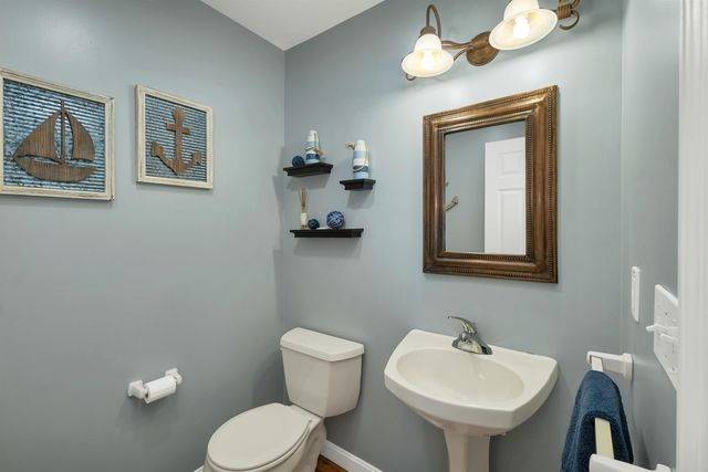 19 Alder Creek Lane, Rochester, NH 03868