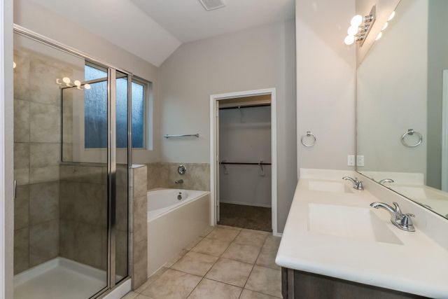 517 Rosebank Trail Lane, La Marque, TX 77568