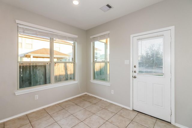 517 Rosebank Trail Lane, La Marque, TX 77568