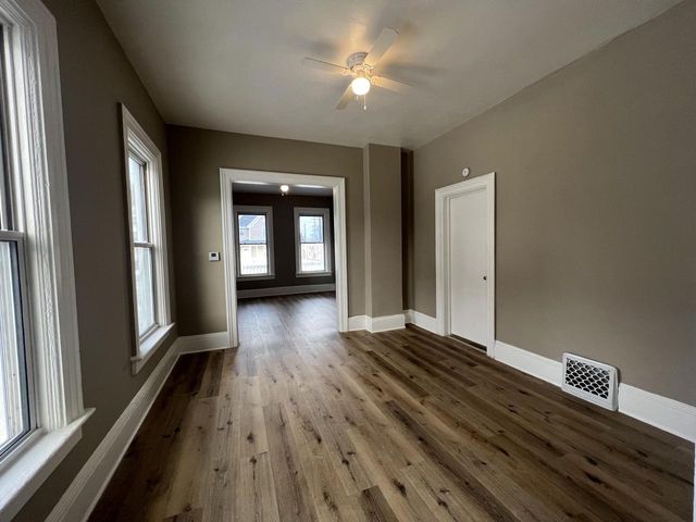 1203 Tenth STREET, Racine, WI 53403