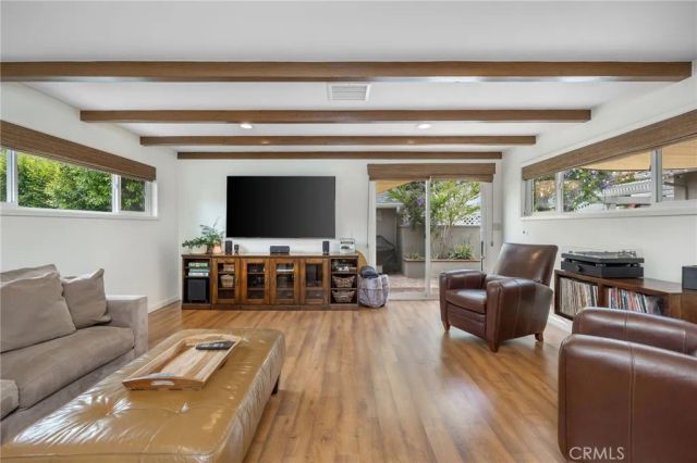 3209 Knoxville Avenue, Long Beach, CA 90808