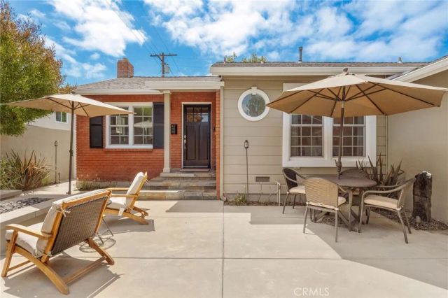 3209 Knoxville Avenue, Long Beach, CA 90808