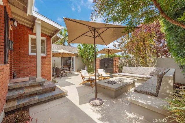 3209 Knoxville Avenue, Long Beach, CA 90808
