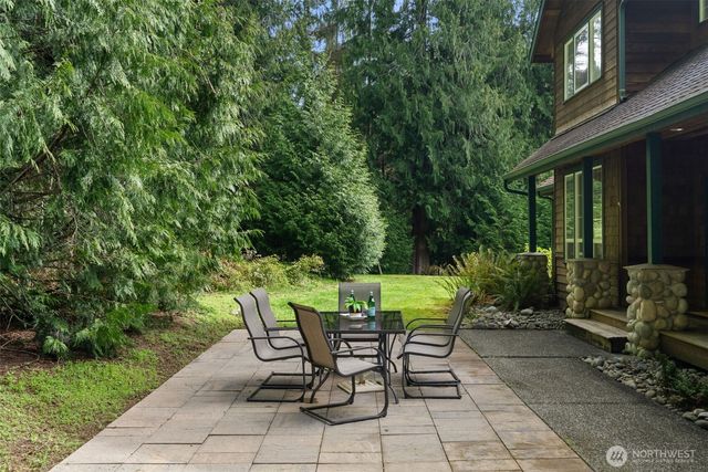 7139 NE Dolphin Drive, Bainbridge Island, WA 98110