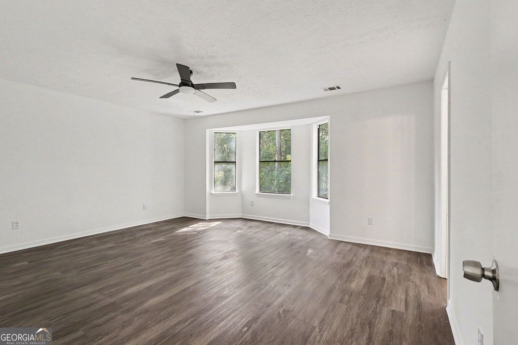 5880 Bluebonnet Circle, College Park, GA 30349 — photo 5