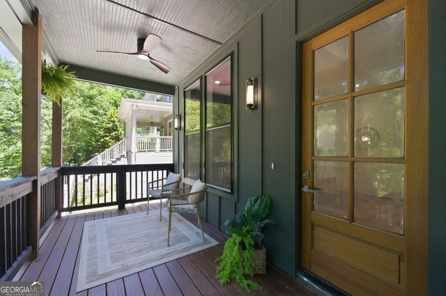 17 Lakeview Drive NE, Atlanta, GA 30317