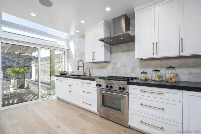 6093 CAMINITO DEL OESTE, San Diego, CA 92111