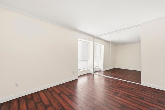 9289 Village Glen Dr. 118, San Diego, CA 92123