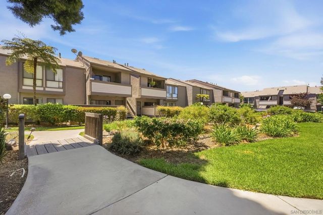 9289 Village Glen Dr. 118, San Diego, CA 92123