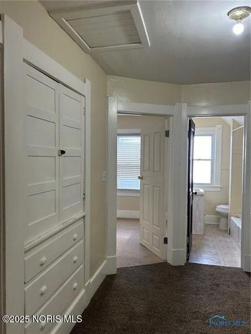 3810 Hoiles Avenue, Toledo, OH 43612