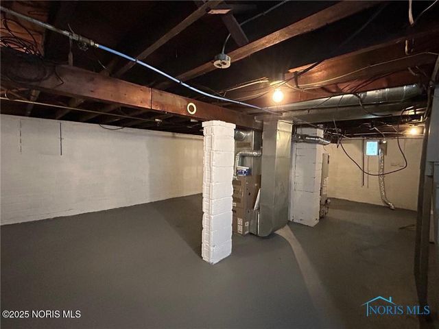 3810 Hoiles Avenue, Toledo, OH 43612