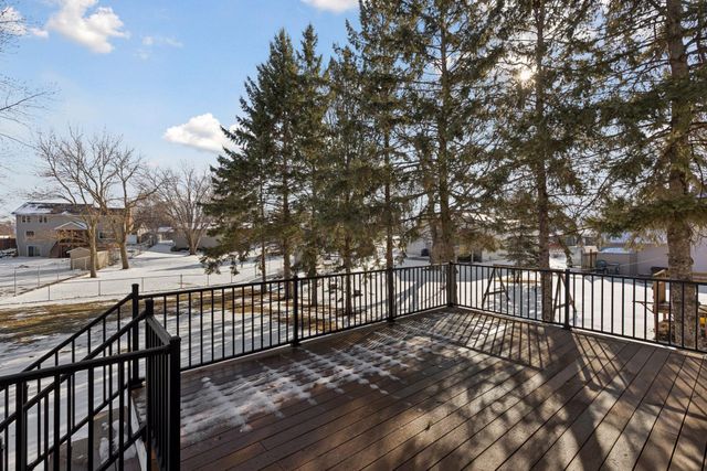 4558 141st Street W, Apple Valley, MN 55124