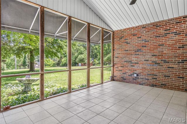 6120 Old Antonia Road, Imperial, MO 63052