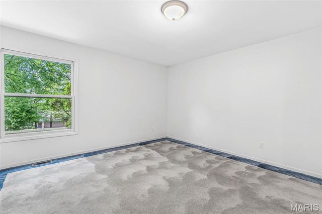 6120 Old Antonia Road, Imperial, MO 63052