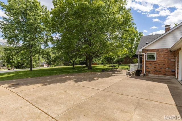 6120 Old Antonia Road, Imperial, MO 63052