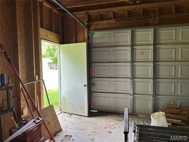 6120 Old Antonia Road, Imperial, MO 63052