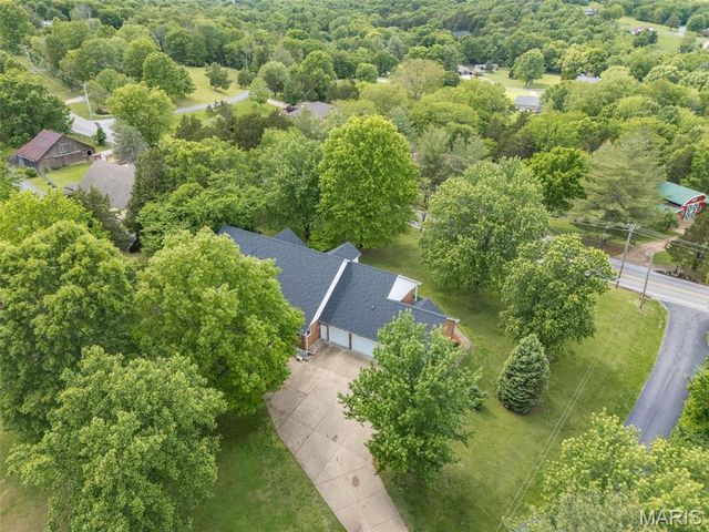 6120 Old Antonia Road, Imperial, MO 63052