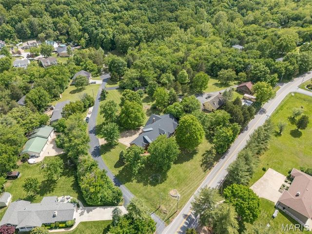6120 Old Antonia Road, Imperial, MO 63052