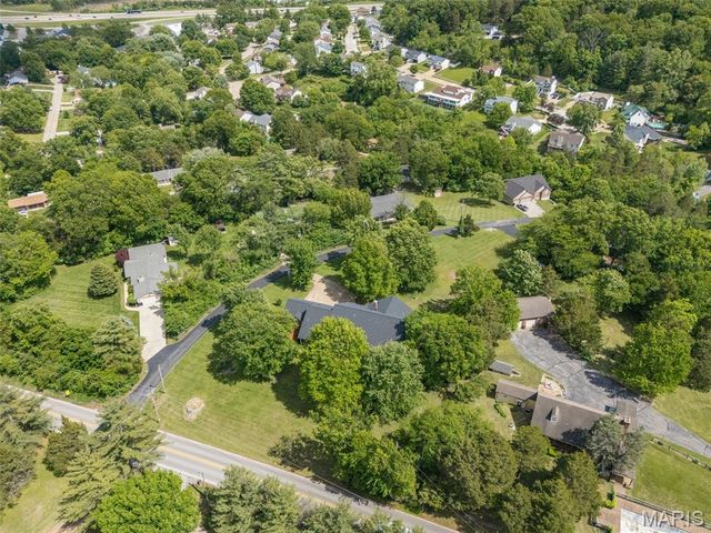 6120 Old Antonia Road, Imperial, MO 63052