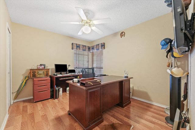 5115 Nocona Lane, Arlington, TX 76018