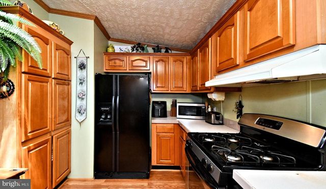 68 HARRISON DR, Fairless Hills, PA 19030