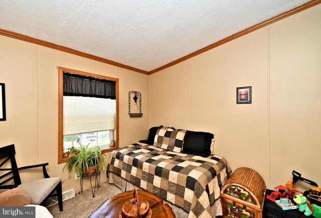 68 HARRISON DR, Fairless Hills, PA 19030
