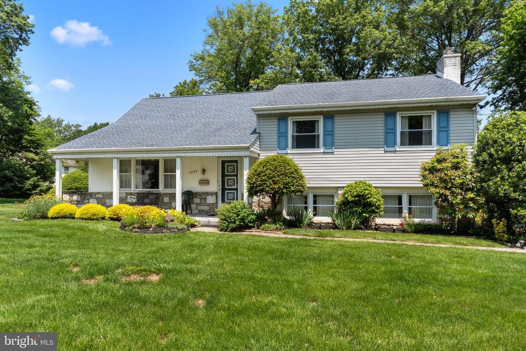 1644 AIDENN LAIR ROAD, Dresher, PA 19025