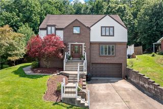 104 Oakwood Dr, Jefferson Hills, PA 15025