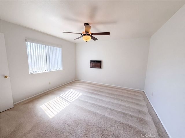 120 Willow Lake, Palm Desert, CA 92260
