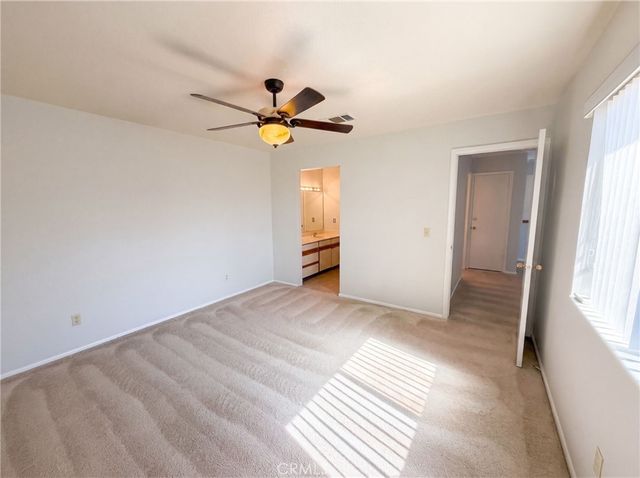120 Willow Lake, Palm Desert, CA 92260