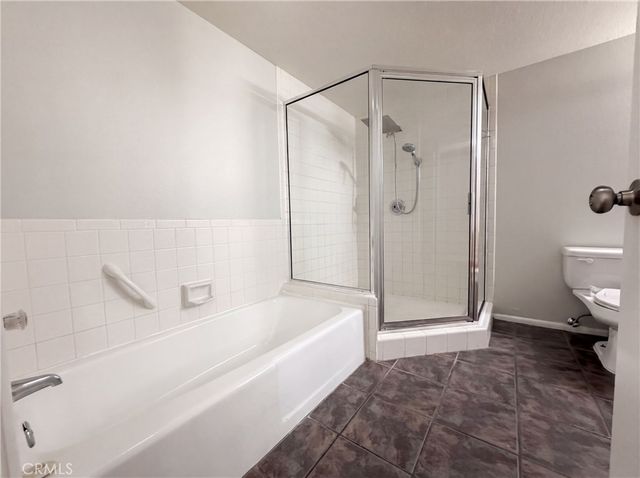 120 Willow Lake, Palm Desert, CA 92260