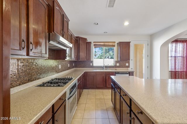 1104 E GAIL Drive, Chandler, AZ 85225