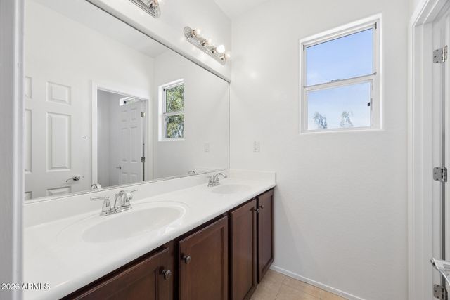 1104 E GAIL Drive, Chandler, AZ 85225