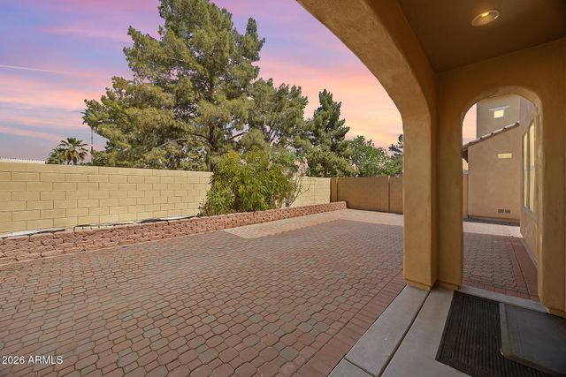 1104 E GAIL Drive, Chandler, AZ 85225