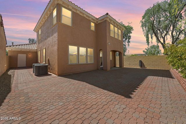 1104 E GAIL Drive, Chandler, AZ 85225