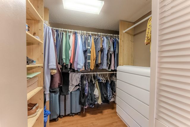 10527 NW 10th Street B-130, Plantation, FL 33322