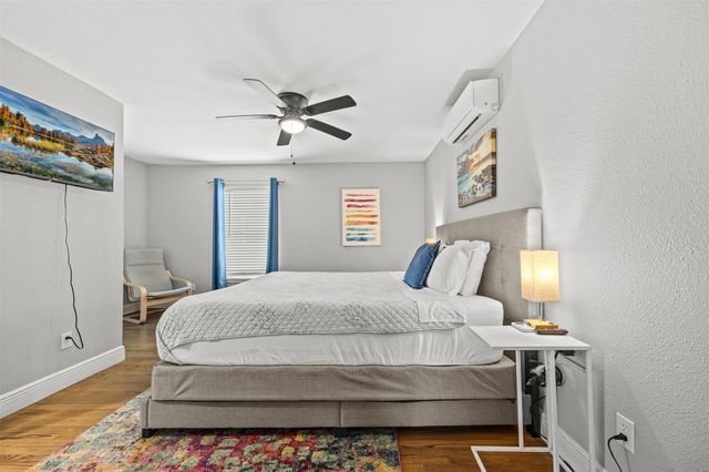 2512 Calumet Street, Houston, TX 77004