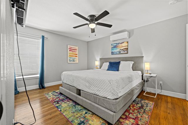 2512 Calumet Street, Houston, TX 77004